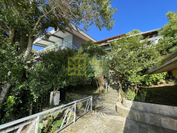 Imagem Casa com 4 Quartos à Venda, 254 m² em Tainha - Bombinhas