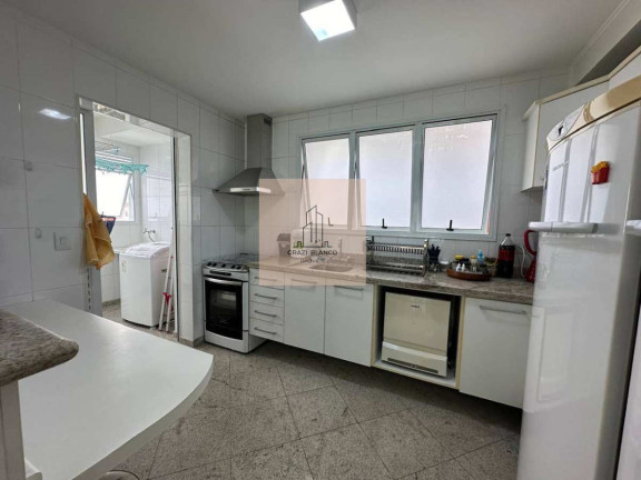 Imagem Apartamento com 4 Quartos à Venda, 132 m² Imagem Apartamento com 4 Quartos à Venda, 132 m²