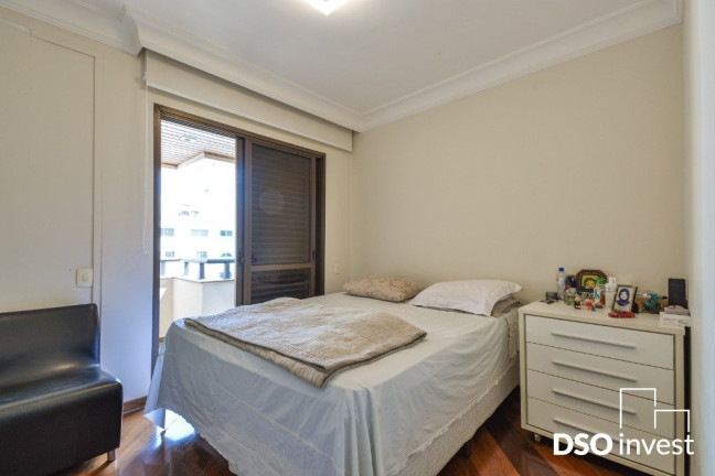 Imagem Apartamento com 4 Quartos à Venda,  em Moema - São Paulo
