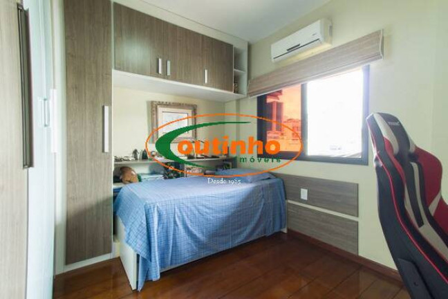 Imagem Apartamento com 4 Quartos à Venda, 140 m² em Tijuca - Rio De Janeiro Imagem Apartamento com 4 Quartos à Venda, 140 m² em Tijuca - Rio De Janeiro