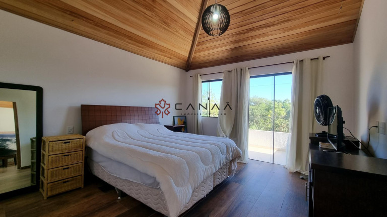 Imagem Casa de Condomínio com 3 Quartos à Venda, 188 m² em Caravelas - Armação Dos Búzios
