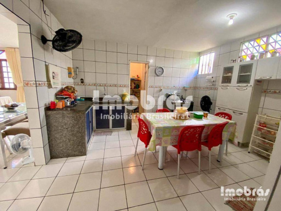 Imagem Casa com 3 Quartos à Venda, 230 m² em Cidade Dos Funcionários - Fortaleza