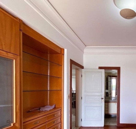 Imagem Casa com 4 Quartos à Venda, 600 m² em Centro - Guarapari
