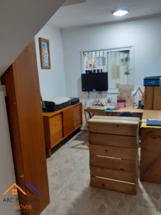 Imagem Sobrado com 3 Quartos à Venda, em Vila Pires - Santo André Imagem Sobrado com 3 Quartos à Venda, em Vila Pires - Santo André