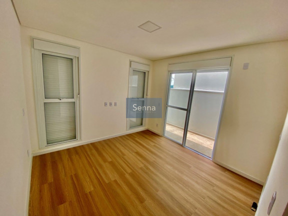 Imagem Casa com 3 Quartos à Venda,  em Jardim Celeste - Jundiaí