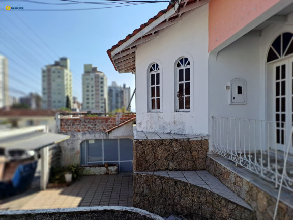 Imagem Casa com 5 Quartos à Venda, 512 m² em Agronômica - Florianópolis