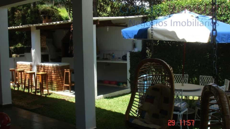 Imagem Imóvel com 4 Quartos à Venda, 2.500 m² em Chácaras Fernão Dias - Atibaia Imagem Imóvel com 4 Quartos à Venda, 2.500 m² em Chácaras Fernão Dias - Atibaia