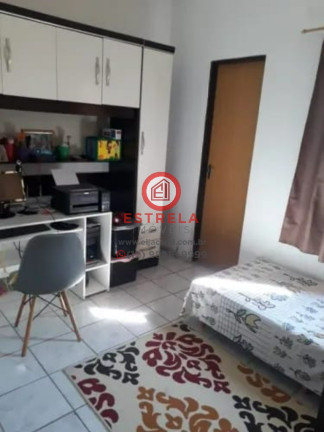 Imagem Casa com 2 Quartos à Venda, 80 m² em Jardim Jacinto - Jacareí Imagem Casa com 2 Quartos à Venda, 80 m² em Jardim Jacinto - Jacareí