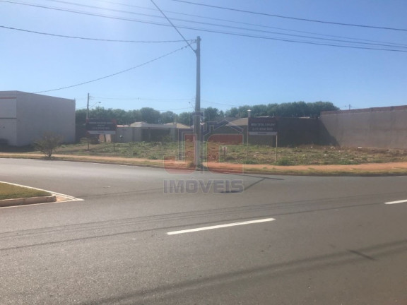 Imagem Imóvel com 2 Quartos à Venda, 400 m² em Centro - Miguelópolis