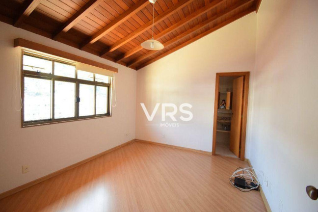 Imagem Cobertura com 5 Quartos à Venda, 176 m² em Agriões - Teresópolis Imagem Cobertura com 5 Quartos à Venda, 176 m² em Agriões - Teresópolis