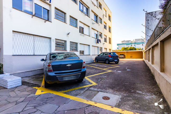 Imagem Imóvel com 2 Quartos à Venda,  em Partenon - Porto Alegre