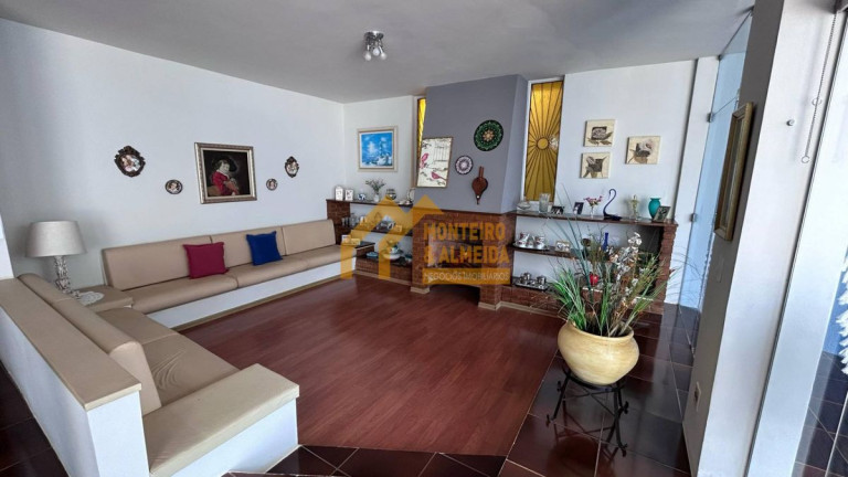 Imagem Casa com 3 Quartos à Venda, 334 m² em Vila Rosa - Itapetininga Imagem Casa com 3 Quartos à Venda, 334 m² em Vila Rosa - Itapetininga