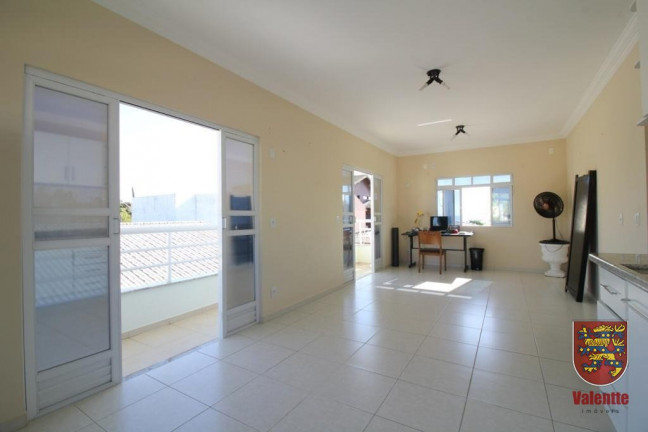 Imagem Casa com 5 Quartos à Venda,  em Balneário - Florianópolis