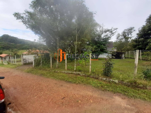 Imagem Chácara com 2 Quartos à Venda, 1.120 m² em Pocinhos Do Rio Verde - Caldas Imagem Chácara com 2 Quartos à Venda, 1.120 m² em Pocinhos Do Rio Verde - Caldas