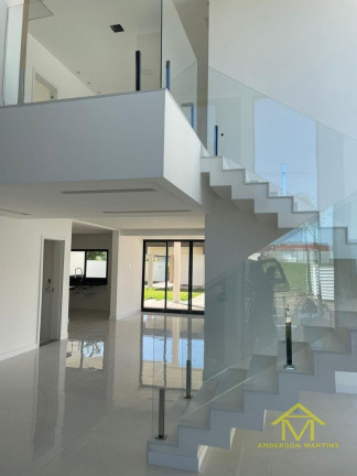 Imagem Casa com 3 Quartos à Venda, 380 m² em Interlagos - Vila Velha Imagem Casa com 3 Quartos à Venda, 380 m² em Interlagos - Vila Velha