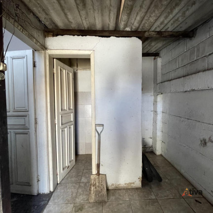 Imagem Casa com 4 Quartos à Venda, 175 m²