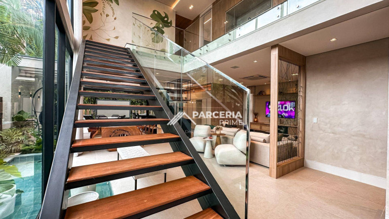 Imagem Casa com 5 Quartos à Venda, 425 m² em Riviera Módulo 5 - Bertioga Imagem Casa com 5 Quartos à Venda, 425 m² em Riviera Módulo 5 - Bertioga