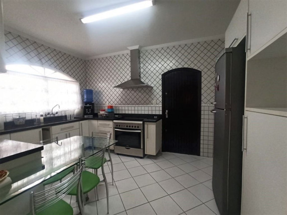 Imagem Sobrado com 3 Quartos à Venda, 183 m² em Vila Ponte Nova - Cubatão Imagem Sobrado com 3 Quartos à Venda, 183 m² em Vila Ponte Nova - Cubatão