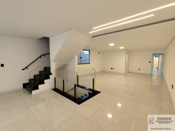 Imagem Casa com 3 Quartos à Venda, 280 m² em Embaré - Santos Imagem Casa com 3 Quartos à Venda, 280 m² em Embaré - Santos