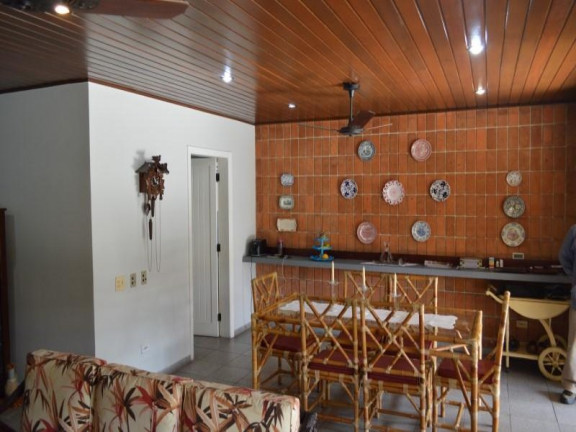 Imagem Casa com 4 Quartos à Venda, 303 m² em Balneário Praia Do Pernambuco - Guarujá Imagem Casa com 4 Quartos à Venda, 303 m² em Balneário Praia Do Pernambuco - Guarujá
