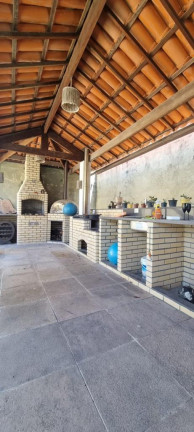 Imagem Casa com 5 Quartos à Venda, 295 m² em Centro - Lauro De Freitas Imagem Casa com 5 Quartos à Venda, 295 m² em Centro - Lauro De Freitas