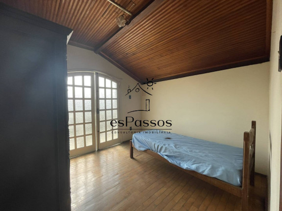 Imagem Casa com 3 Quartos à Venda, 390 m² em Centro - Florestal