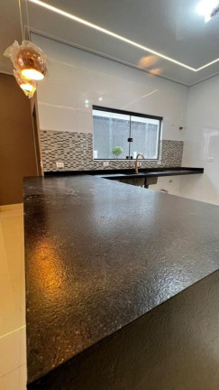 Imagem Casa com 3 Quartos à Venda, 115 m² em Caiçara - Praia Grande Imagem Casa com 3 Quartos à Venda, 115 m² em Caiçara - Praia Grande