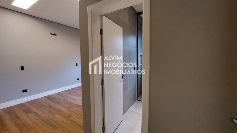 Imagem Casa com 3 Quartos à Venda, 290 m² em Urbanova - São José Dos Campos