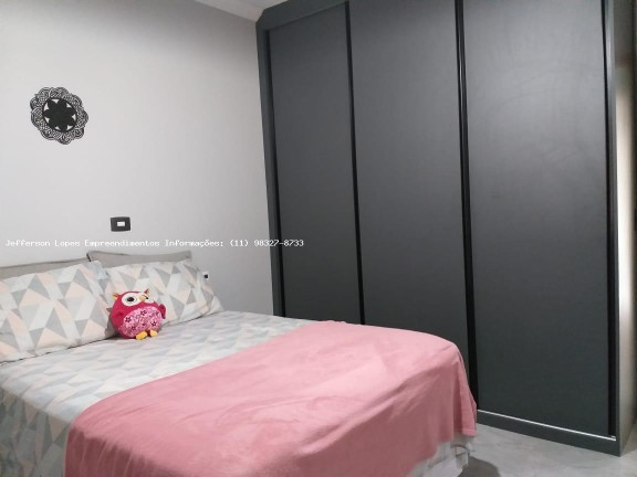 Imagem Casa com 3 Quartos à Venda, 229 m² em Jardim Celani - Salto
