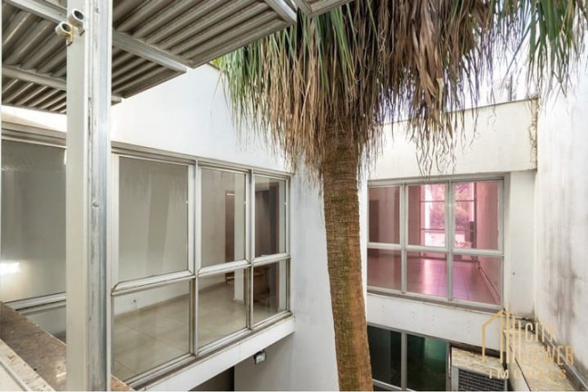 Imagem Casa com 3 Quartos à Venda, 563 m² em Aclimação - São Paulo