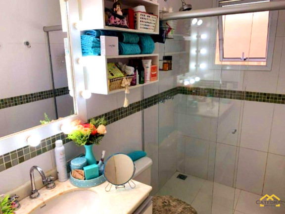 Imagem Imóvel com 3 Quartos à Venda, 140 m² em Medeiros - Jundiaí Imagem Imóvel com 3 Quartos à Venda, 140 m² em Medeiros - Jundiaí