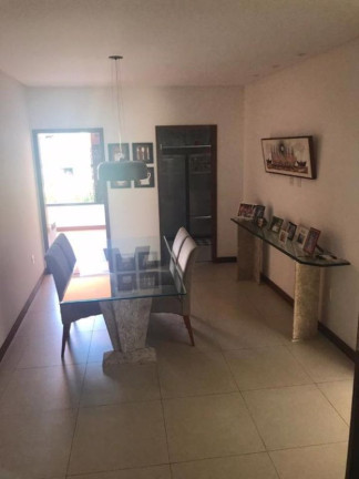 Imagem Casa com 4 Quartos à Venda, 400 m² em Estrada Do Coco - Lauro De Freitas Imagem Casa com 4 Quartos à Venda, 400 m² em Estrada Do Coco - Lauro De Freitas