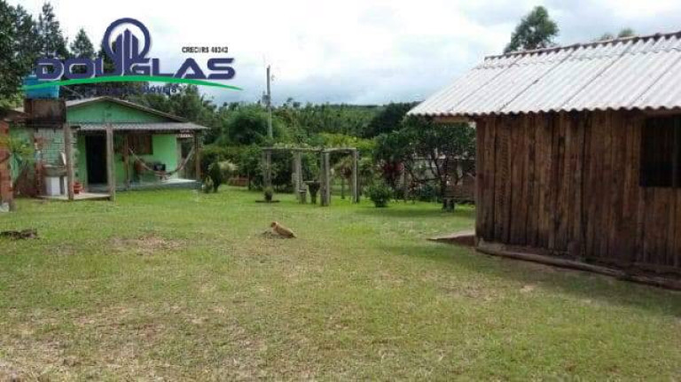 Imagem Casa com 3 Quartos à Venda, 2.160 m² em Viamão
