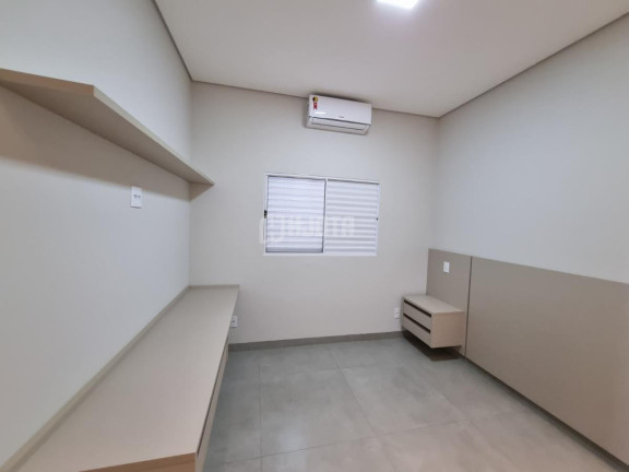 Imagem Casa de Condomínio com 3 Quartos à Venda, 210 m² em Quinta Do Lago Residence - São José Do Rio Preto Imagem Casa de Condomínio com 3 Quartos à Venda, 210 m² em Quinta Do Lago Residence - São José Do Rio Preto