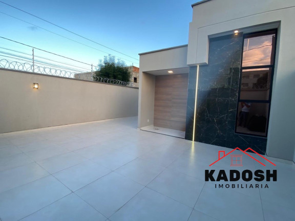 Imagem Casa com 3 Quartos à Venda, 200 m² em Sim - Feira De Santana