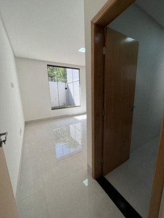 Imagem Casa com 3 Quartos à Venda, 122 m² em Jardim Helvécia - Aparecida De Goiânia Imagem Casa com 3 Quartos à Venda, 122 m² em Jardim Helvécia - Aparecida De Goiânia