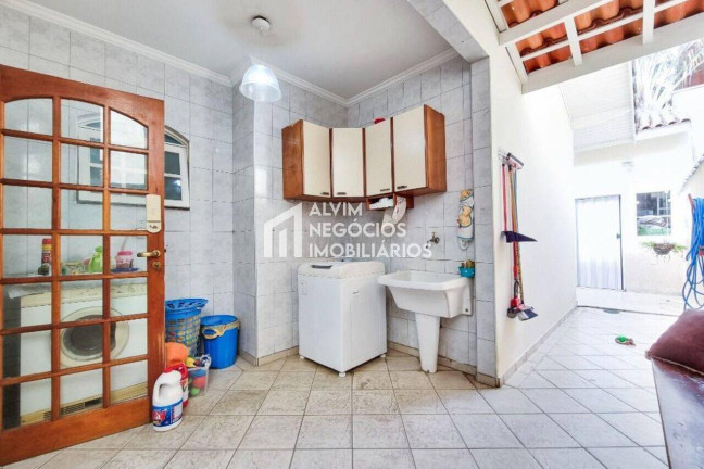 Imagem Sobrado com 4 Quartos à Venda, 280 m² em Urbanova - São José Dos Campos