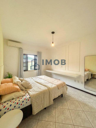 Imagem Casa com 3 Quartos à Venda, 212 m² em São Luís - Jaraguá Do Sul Imagem Casa com 3 Quartos à Venda, 212 m² em São Luís - Jaraguá Do Sul