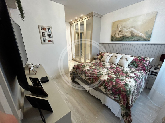 Imagem Apartamento com 3 Quartos à Venda, 130 m² em Meia Praia - Itapema Imagem Apartamento com 3 Quartos à Venda, 130 m² em Meia Praia - Itapema