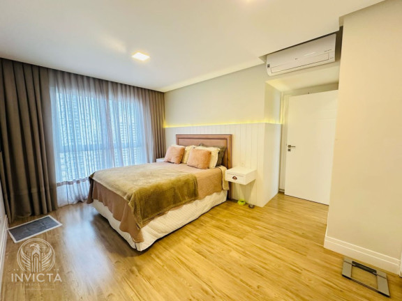 Imagem Apartamento com 3 Quartos à Venda, 126 m² em Centro - Balneário Camboriú
