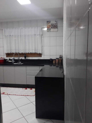 Imagem Sobrado com 3 Quartos à Venda, 198 m² em Alto Ipiranga - Mogi Das Cruzes