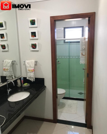 Imagem Casa com 4 Quartos à Venda, 198 m² em Santa Luzia - Serra