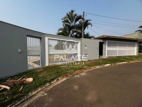 Imagem Imóvel com 3 Quartos para Alugar, 974 m² em Jardim Caxambu - Piracicaba Imagem Imóvel com 3 Quartos para Alugar, 974 m² em Jardim Caxambu - Piracicaba