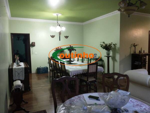 Imagem Apartamento com 3 Quartos à Venda, 162 m² em Tijuca - Rio De Janeiro Imagem Apartamento com 3 Quartos à Venda, 162 m² em Tijuca - Rio De Janeiro
