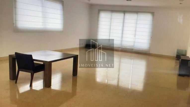 Imagem Casa com 5 Quartos para Alugar, 1.500 m² em Tamboré - Santana De Parnaíba Imagem Casa com 5 Quartos para Alugar, 1.500 m² em Tamboré - Santana De Parnaíba