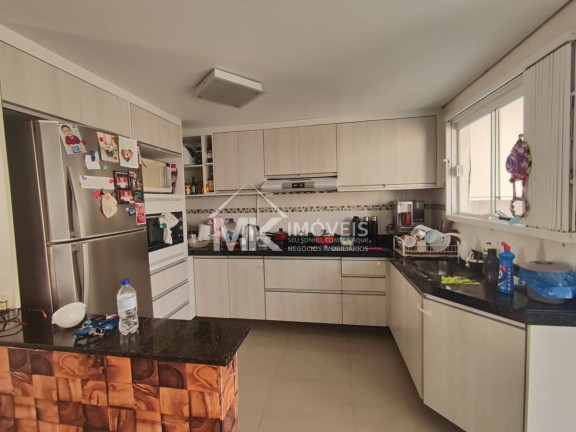 Imagem Sobrado com 3 Quartos à Venda, 133 m² em Cajuru - Curitiba Imagem Sobrado com 3 Quartos à Venda, 133 m² em Cajuru - Curitiba