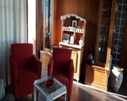 Imagem Imóvel com 4 Quartos à Venda, em Icaraí - Niterói Imagem Imóvel com 4 Quartos à Venda, em Icaraí - Niterói