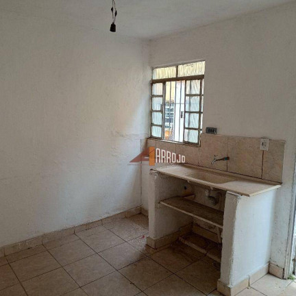 Imagem Casa com 1 Quarto para Alugar, 35 m² em Vila Araguaia - São Paulo