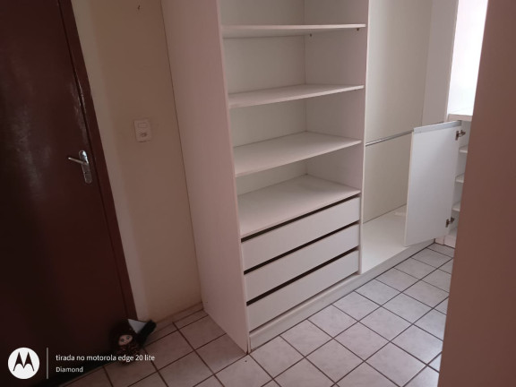 Imagem Casa com 3 Quartos à Venda, 300 m² em Lourival Parente - Teresina