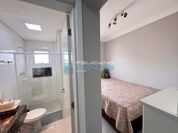 Imagem Apartamento com 3 Quartos à Venda, 130 m² em Guilhermina - Praia Grande